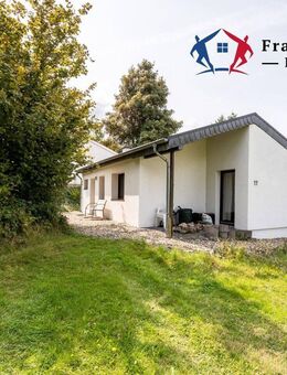 Freistehender Bungalow im Feriendorf Dronkehof - 3 Schlafzimmer, Terrasse & Kriechspeicher - Daun