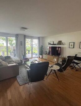 Luxuriöse 3 Zimmerwohnung mit großer Terrasse in Dambach - Fürth