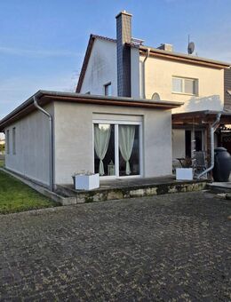 TOP HAUS IN BELIEBTER WOHNLAGE - STADTNAH UND BADESEENÄHE - Bentzin