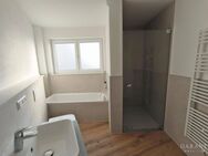 ** ERSTBEZUG! 4,5 Zi.-EG-Wohnung + gr. Grt., 108 qm Wfl., hochwertige Bauweise, modern und schick ** - Bad Rappenau