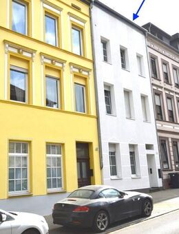 Vollvermietetes 4-Familienhaus mit Werkstatt in Top City-Lage - Mönchengladbach