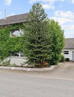 Zuhause in Hessisch Oldendorf-Barksen: Einfamilienhaus mit Charakter - Hessisch Oldendorf