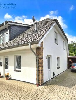 Attraktive Kapitalanlage im Zentrum von Bösel: Doppelhaushälfte mit Carport! - Bösel