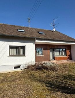 *** 1-2 Familienhaus auf herrlichem Grundstück *** - Illertissen