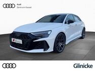 Audi RS3, Sportback SONOS Carbon, Jahr 2024 - Kassel