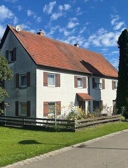 Ehemaliges Bauernhaus mit herrlichem Garten und Freisitz....evtl. noch Platz für ein Tiny - House - Warthausen