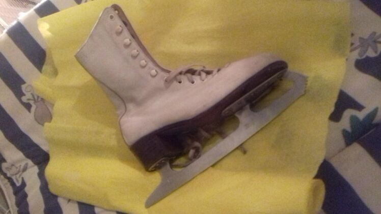 Schlittschuhe aus Leder - Berlin