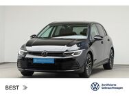 VW Golf, 1.5 TSI VIII LIFE IQ LIGHT DIGITAL 17ZOLL, Jahr 2020 - Mühlheim (Main)