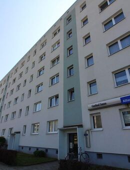 @ Südpark-Feeling inklusive: Bezugsfertiges 4-Zimmer-Zuhause mit Balkon @ - Halle (Saale)