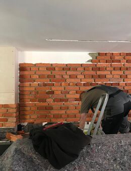 Ziegelriemchen hergestellt aus Original alten Ziegelsteinen. Ideal geeignet für Wandverkleidung Innen & Außen so wie für die Bodenverlegung. - Herrnhut Rennersdorf