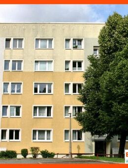 Komplett sanierte Wohnung in grüner, ruhiger Umgebung! Küche und Bad mit Fenster! - Gera