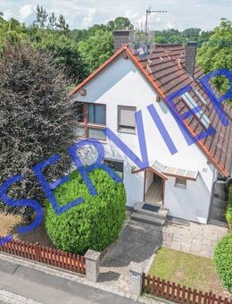 Sonniges Einfamilienhaus mit ELW als Familienidyll - Ihr neues Zuhause - Neunkirchen (Brand)