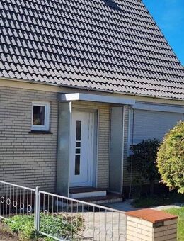 EFH Einfamilienhaus in Neumünster Einfeld/Seenähe hohe Mieteinn. - Neumünster