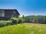 Bestlage bei Traunstein (3km) - Zweifamilienhaus in sonniger Alleinlage auf Anhöhe - Traunstein