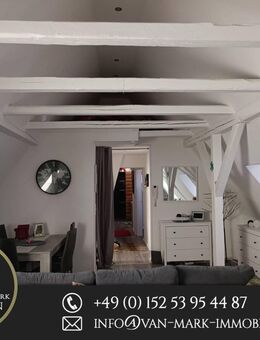 wunderschöne Dachgeschosswohnung mit 3 Zimmern , 2 Bädern in Klein Faldern - Emden