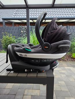 BeSafe Go Beyond Babyschale mit Basisstation - Anthracite Mesh - Bunde