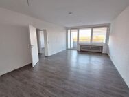 3 Raum Wohnung mit Einbauküche und Balkon - Aachen
