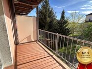 Gemütlich mit sonnigem Balkon, Tageslichtbad und neuer Einbauküche - Dresden