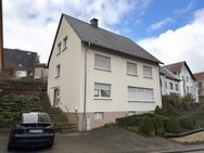 Einfamilienhaus mit Terrasse und Stellplatz - Fröndenberg (Ruhr)