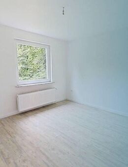 Schicke 2-Zimmer-Erdgeschosswohnung mit Gartenzugang - Nordenham