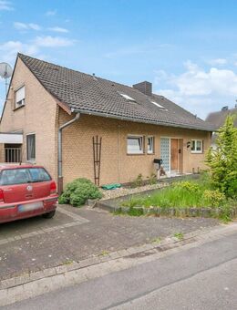Freihstehendes Einfamilienhaus mit Potenzial auf attraktivem Eckgrundstück in Kaarst-Vorst - Kaarst