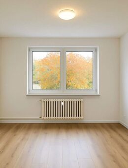 Frisch-sanierte 80m2 4-Zimmer Maisonette-Wohnung mit neuem Bad und EBK inkl. Balkon und Garten - Kiel