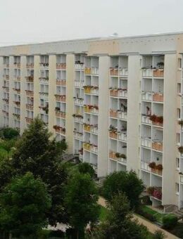 2-Raum-Wohnung mit Balkon - Altenburg