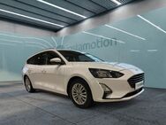 Ford Focus, Titanium, Jahr 2020 - München