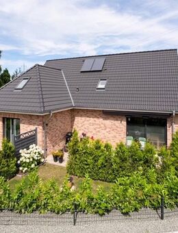 Wohnen wie im eigenen Haus - 5-Zimmer Luxus-Maisonette-Wohnung mit Privatsphäre & Stil - Scharbeutz