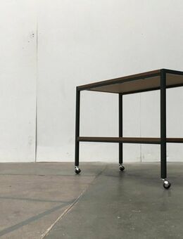Mid Century Teak TV Cart Wagen Side Table Tisch zu 60er 70er - Hamburg Hamburg-Nord