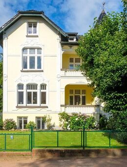 Wohnen & Investieren! Historisches Mehrfamilienhaus in Othmarschen in Top-Zustand. - Hamburg