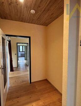 ** Provisionsfrei** Toll geschnittene 3,5 Zi. ETW mit Süd-Balkon, EBK und Kellerabteil - Freudenstadt
