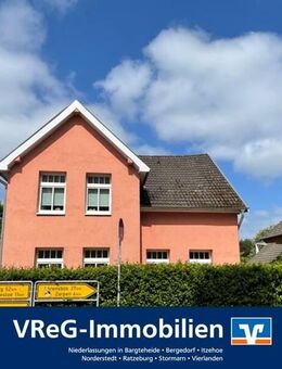 Reinfeld Innenstadt: Einfamilienhaus mit angelegtem Gartenbereich und 3 Garagen (A3318) - Reinfeld (Holstein)