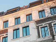 Nobles Gründerzeit-Domizil mit 2 Balkonen und Design-Konzept - Berlin