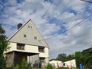 Einfamilienhaus mit Nebengebäuden - Mulda (Sachsen)