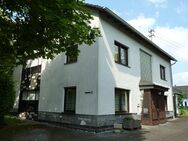 Werthaltiges Mehrfamilienhaus mit 3-4 Wohneinheiten - Hilchenbach