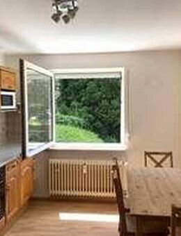 Einziehen & Wohlfühlen: Renovierte 2-Zimmer-EG-Wohnung mit Garten und EBK nahe Halde Hoheward - Herten