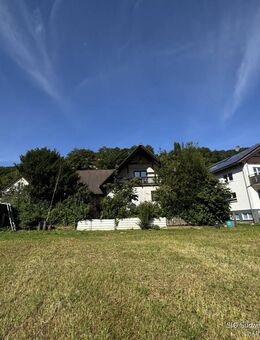 Ein Haus mit Seele - Freistehendes Familienidyll mit Potenzial und Blick ins Grüne in bester Lage - Bad Herrenalb