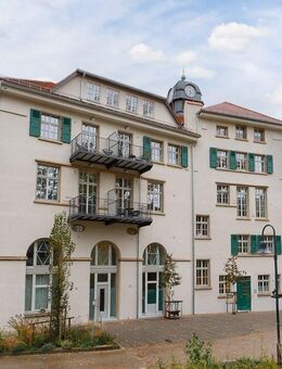 Besondere Maisonette im Erstbezug im ehemaligen Lahmann-Sanatorium. - Dresden