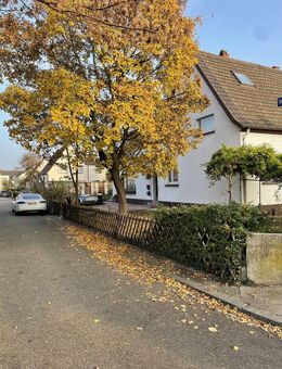 großzügige Doppelhaushälfte für Familie/Mehrgenerationen - Ludwigshafen (Rhein)