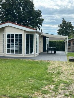 Luxus Chalet in zweiter Reihe des Badesees in de Veerstal, Lathum, Rhederlaag Ferienhaus - Schermbeck