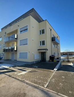 Neuwertige große 3 ZKB im EG am Kalvarienberg in Lauchheim - Lauchheim