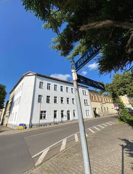 Wurzen* renovierte 4 Raum-Wohnung* Zentrumsnah* Tageslichtbad*Abstellkammer - Wurzen