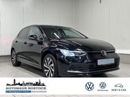 VW Golf, 1.5 VIII Active eTSI, Jahr 2023 - Rostock