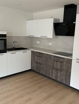 Schöne, großzügige 3-Zimmer-Wohnung mit Balkon - Ideal für Alleinstehende & Paare ab 60! - Gärtringen