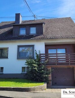 Platz für die ganze Familie! Großzügiges Einfamilienhaus mit großem Garten in Unnau - Unnau