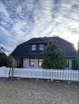Familienfreundliches Einfamilienhaus mit Grundstück in beliebter Wohngegend zu verkaufen - Ribnitz-Damgarten