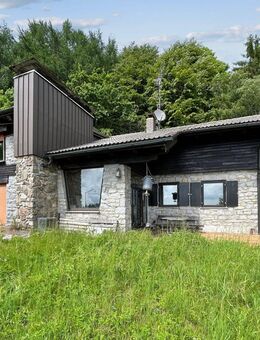 Hier liegt Ihnen die Welt zu Füßen, Rarität - Einfamilienhaus - in der Nähe von Grattersdorf - Grattersdorf