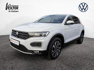 VW T-Roc, 2.0 TDI Active, Jahr 2021 - Uelzen