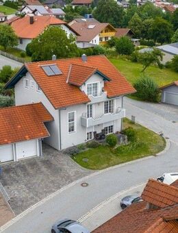 Wohnen mit Aussicht - Charmantes, vermietetes Mehrfamilienhaus in Garham - Hofkirchen
